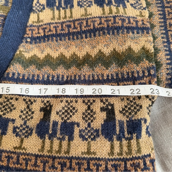 SEBASTIE Alpaca Wool Cardigan Sweater Llama Pattern Vintage Style - Picture 5 of 6